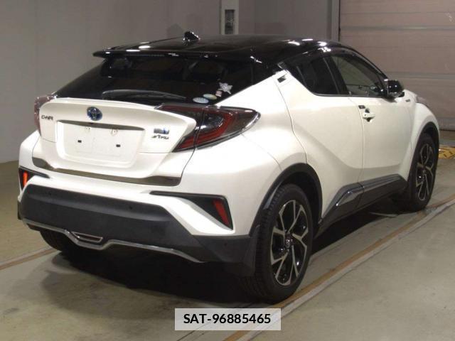 Toyota C-HR 2017-09 7936604-1