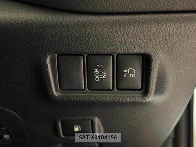 Toyota C-HR 2017-03 7937478-8