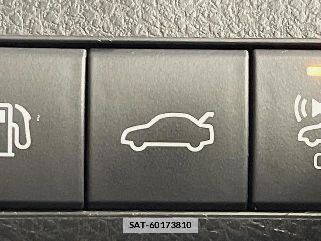 Toyota CAMRY 2017-08 7934137-5