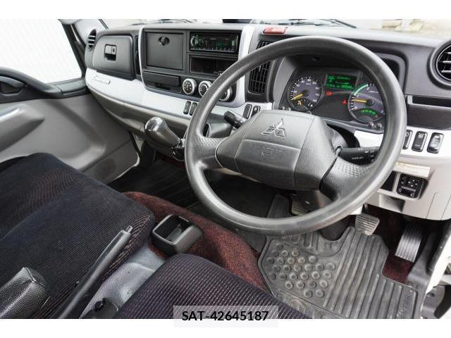 MITSUBISHI FUSO CANTER 2020-06 7934760-2