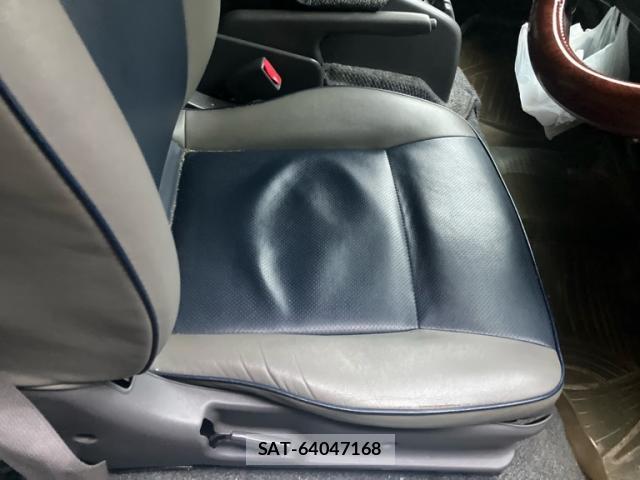 Nissan Caravan 2008-09 7934704-6