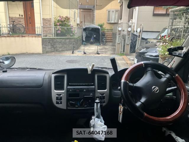 Nissan Caravan 2008-09 7934704-9