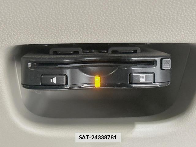 Daihatsu CAST 2016-01 7934334-5