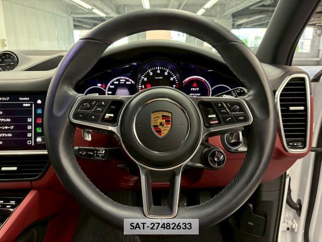 Porsche CAYENNE 2022-11 7935081-12