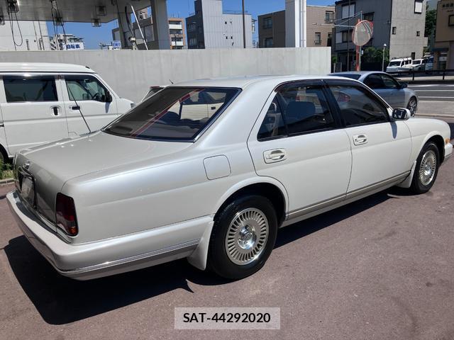 Nissan CIMA 1994-09 7935747-10