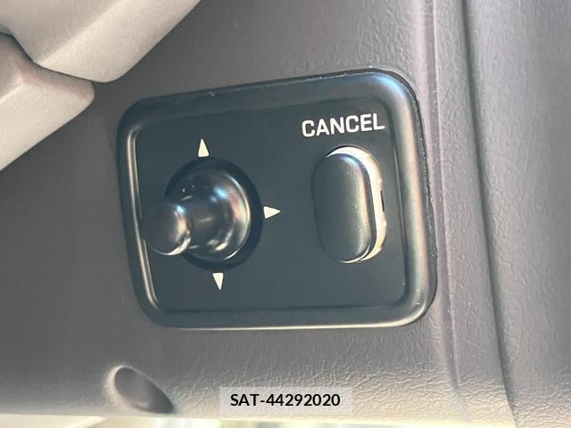 Nissan CIMA 1994-09 7935747-15