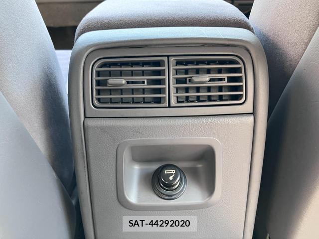 Nissan CIMA 1994-09 7935747-19