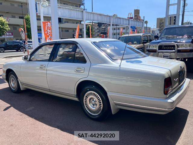 Nissan CIMA 1994-09 7935747-6