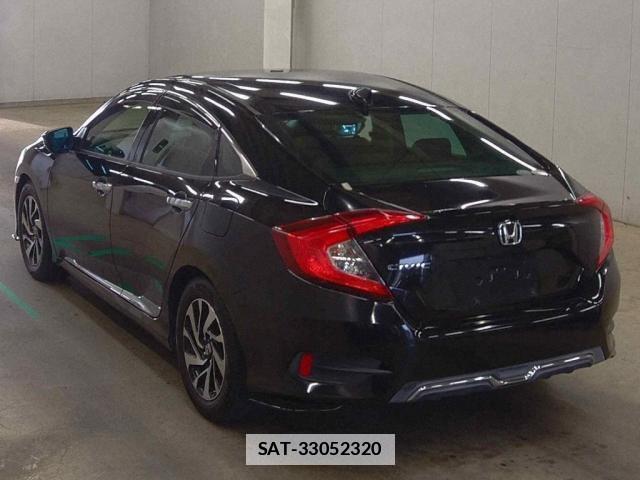 Honda CIVIC 2019-06 7933852-4