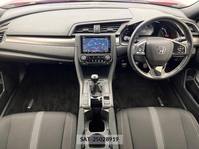 Honda CIVIC 2019-08 7937204-1