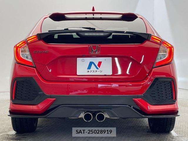 Honda CIVIC 2019-08 7937204-17