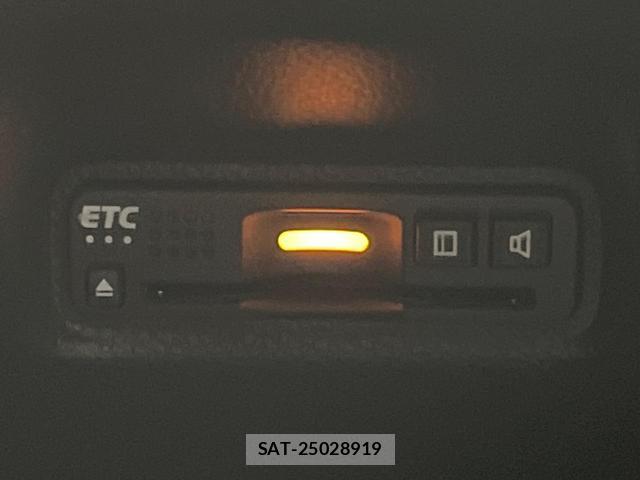 Honda CIVIC 2019-08 7937204-8