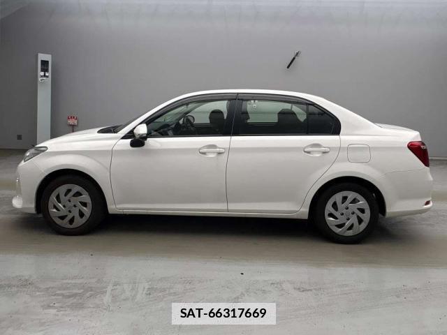 Toyota COROLLA AXIO 2021-09 7935992-11