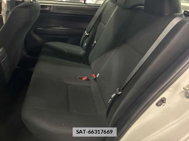 Toyota COROLLA AXIO 2021-09 7935992-5