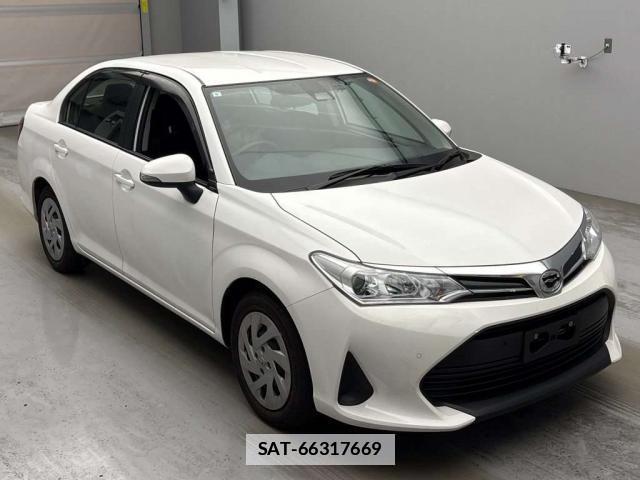 Toyota COROLLA AXIO 2021-09 7935992-9