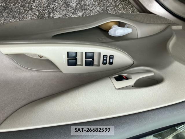Toyota COROLLA AXIO 2007-11 7936705-16