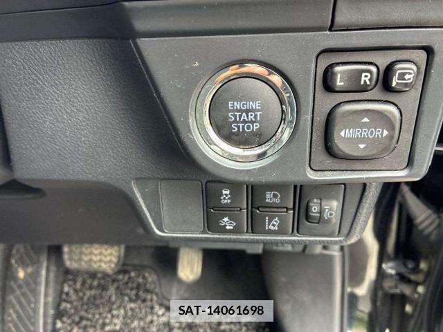 Toyota COROLLA FIELDER 2023-08 7936511-8