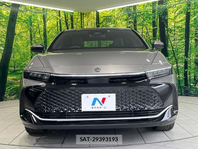 Toyota Crown Crossover 2022-10 7934673-13
