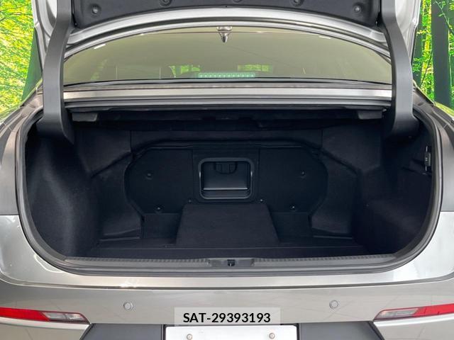 Toyota Crown Crossover 2022-10 7934673-9