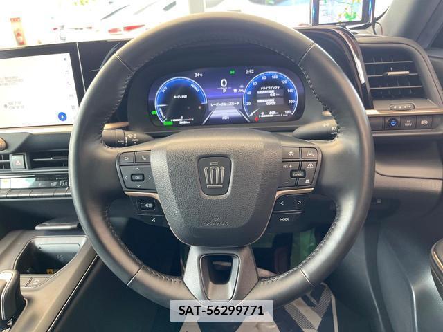 Toyota Crown Crossover 2023-06 7936537-11