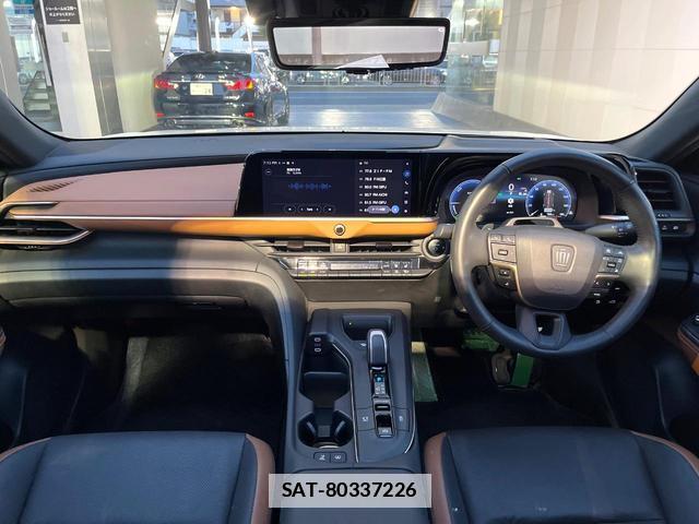Toyota Crown Crossover 2023-01 7936539-1