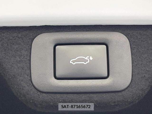 Toyota Crown Crossover 2023-10 7937198-10