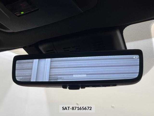 Toyota Crown Crossover 2023-10 7937198-4
