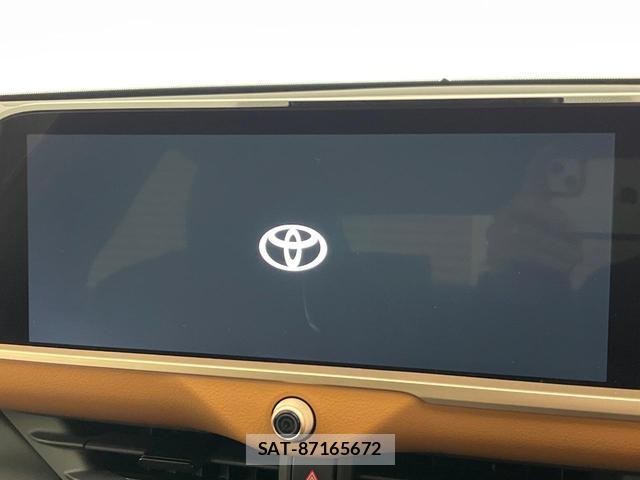 Toyota Crown Crossover 2023-10 7937198-5