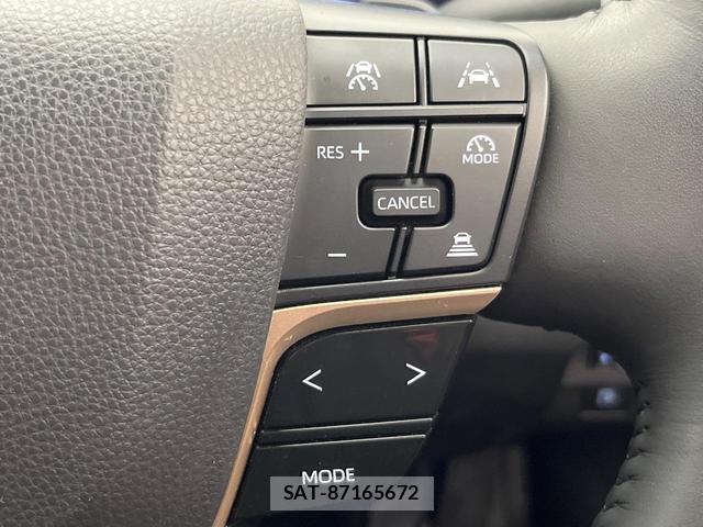 Toyota Crown Crossover 2023-10 7937198-6