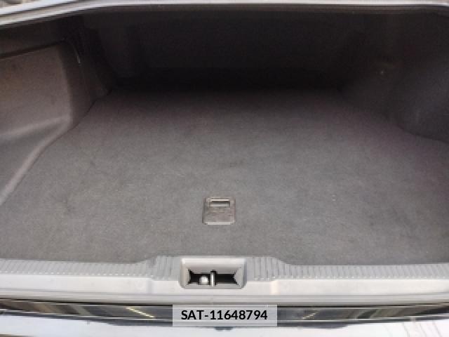 Toyota CROWN HYBRID 2021-07 7936021-5