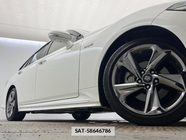Toyota CROWN HYBRID 2019-06 7937203-13