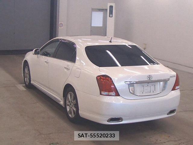 Toyota CROWN MAJESTA 2009-04 7934973-1