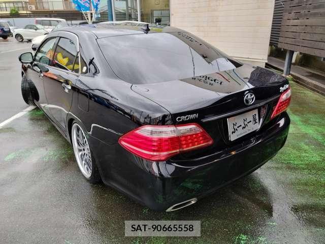 Toyota CROWN 2010-06 7935038-6