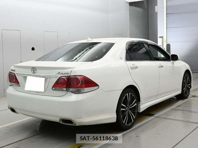 Toyota CROWN 2011-10 7936135-2