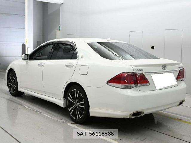 Toyota CROWN 2011-10 7936135-3