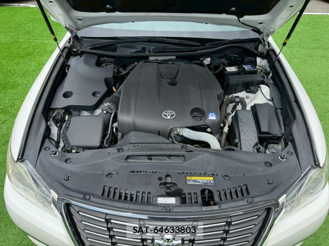 Toyota CROWN 2013-03 7936636-16