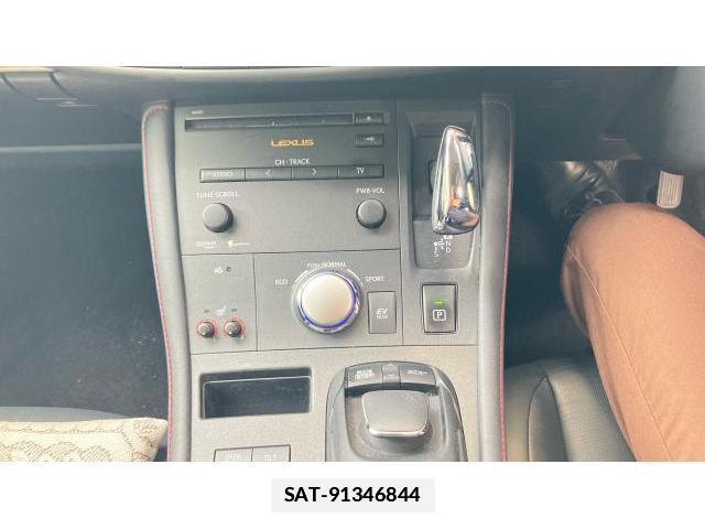 Lexus CT 2013-12 7936292-17