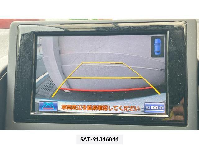 Lexus CT 2013-12 7936292-3