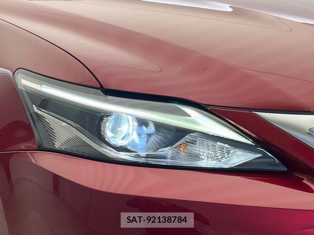 Lexus CT 2017-11 7937194-11