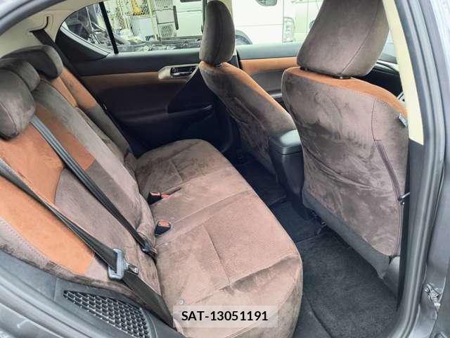 Lexus CT 2019-03 7937438-17