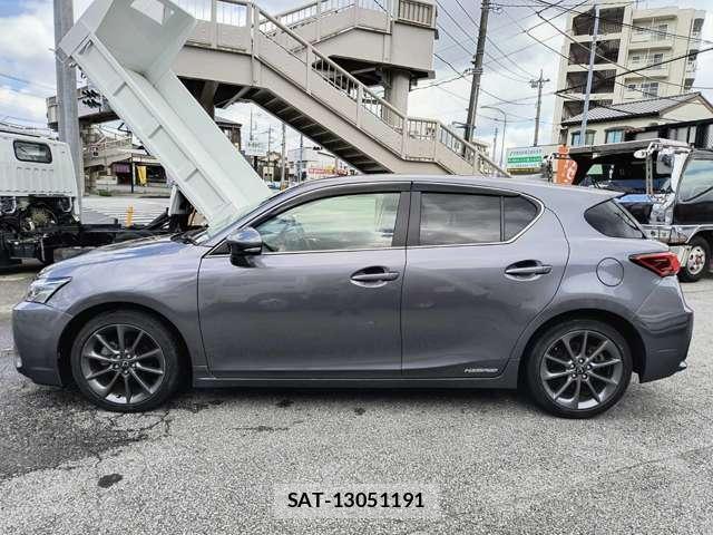 Lexus CT 2019-03 7937438-4