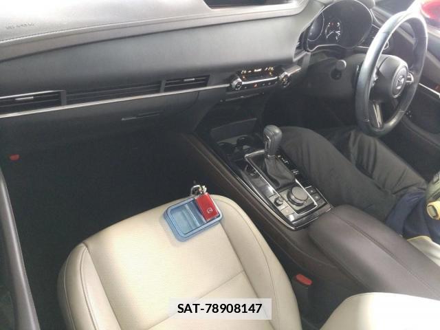 Mazda CX-30 2022-10 7933855-2
