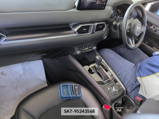Mazda CX-5 2023-03 7933853-2