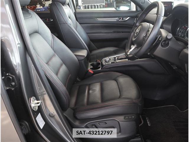 Mazda CX-5 2023-06 7936105-12