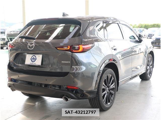 Mazda CX-5 2023-06 7936105-6