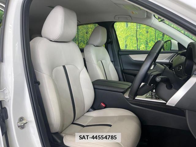 Mazda CX-60 2023-06 7936773-7