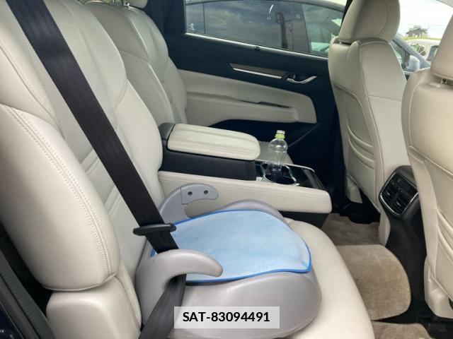 Mazda CX-8 2018-12 7936220-8