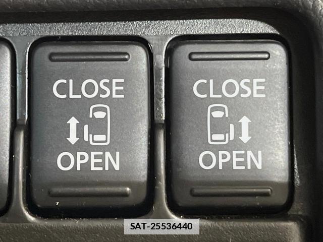 Nissan DAYZ ROOX 2014-09 7934303-4