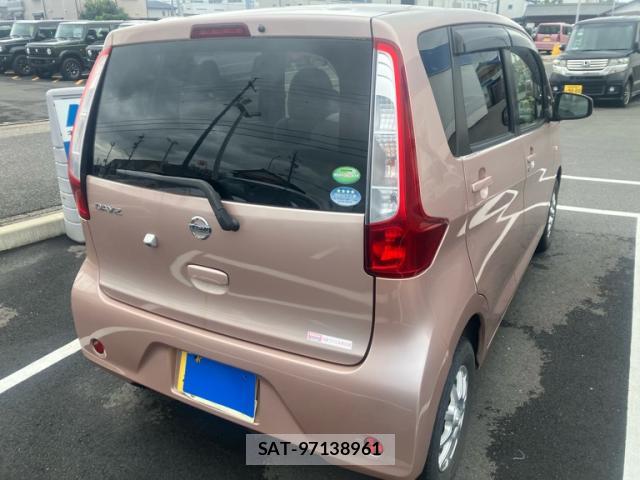 Nissan DAYZ 2014-01 7934626-12