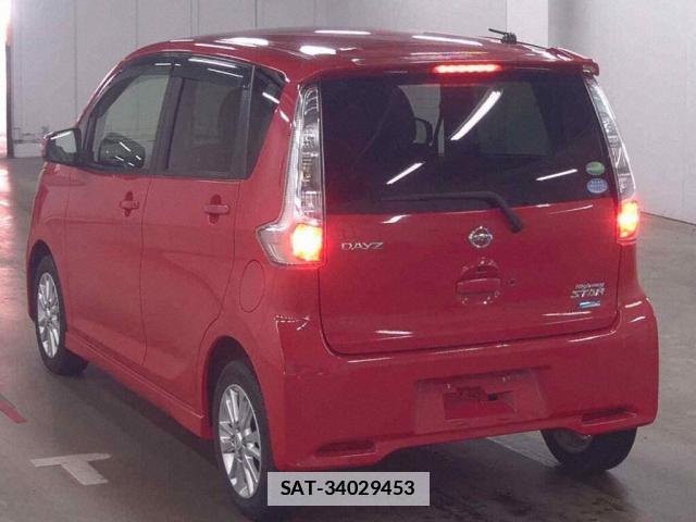 Nissan DAYZ 2015-01 7936573-1